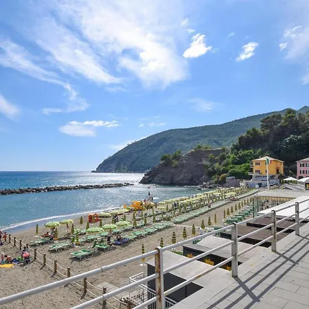 Holiday home Amazing In Puntarospo With House Sea View Litorno