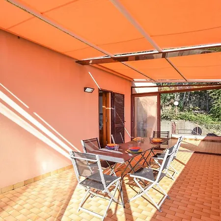 Amazing In Puntarospo With House Sea View Ferienhaus Litorno